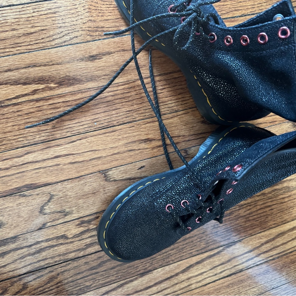 Doc Marten Women Stylish Black Boots